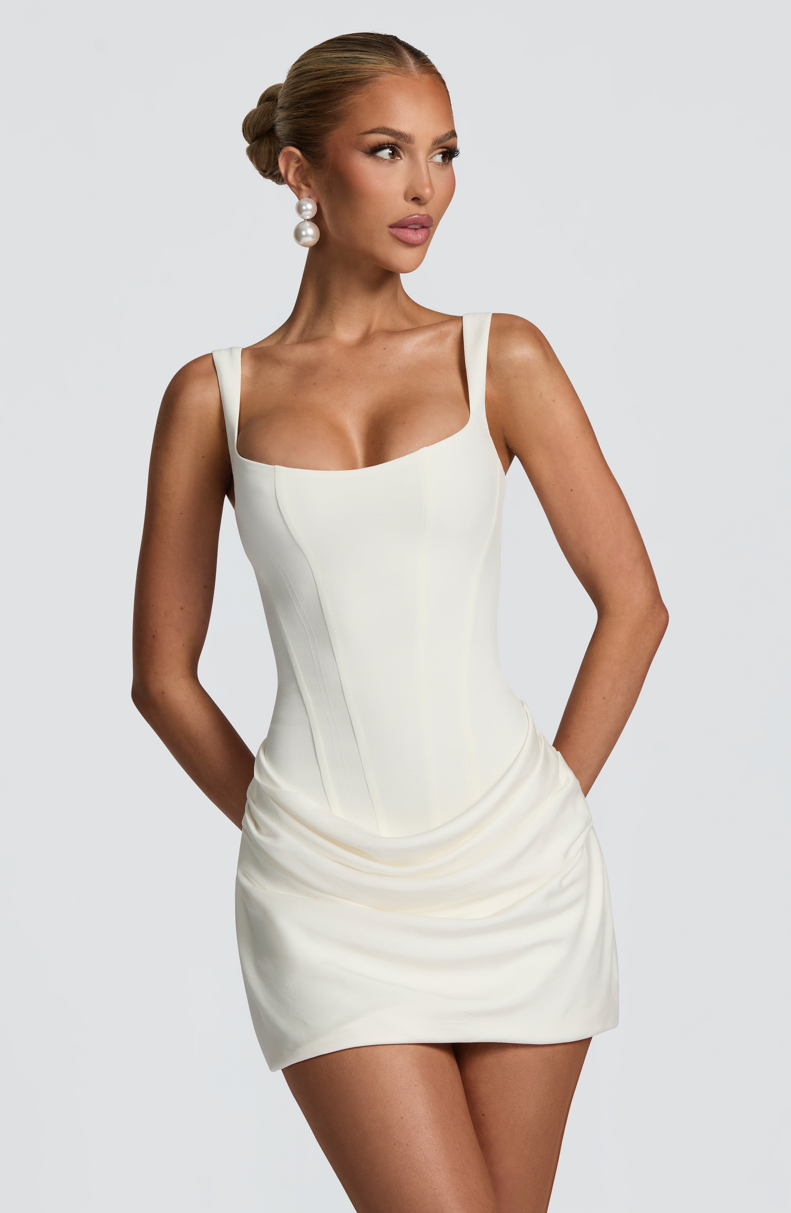 Vestido corto Cornelia - Marfil